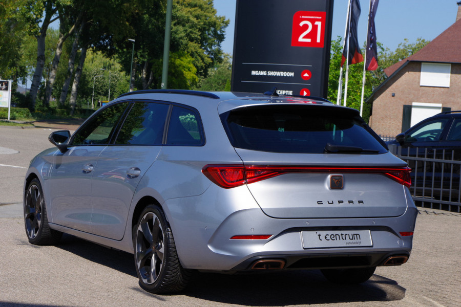 CUPRA Leon Sportstourer 1.4 e-Hybrid 245 PK VZ Adrenaline, Adap. Cruise Control, Sfeerverlichting, LED, Camera