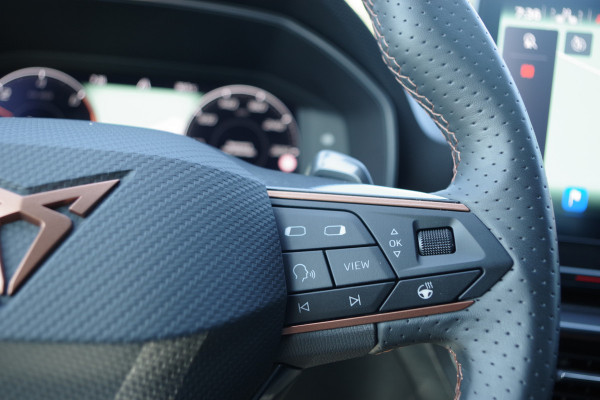 CUPRA Leon Sportstourer 1.4 e-Hybrid 245 PK VZ Adrenaline, Adap. Cruise Control, Sfeerverlichting, LED, Camera
