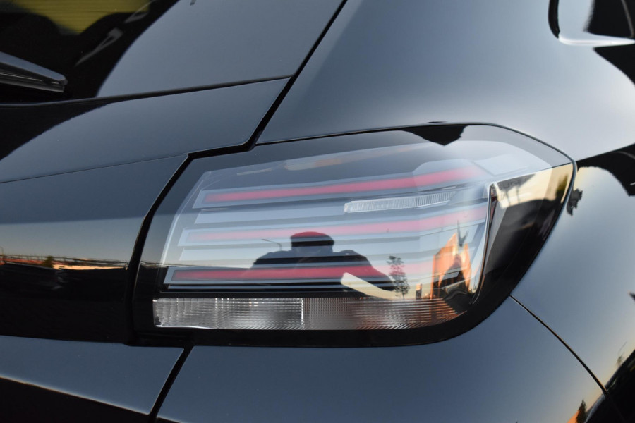 Peugeot 208 Hybrid 100 e-DCS6 Allure Aut. | Carplay | Navi | PDC | Incl. garantie