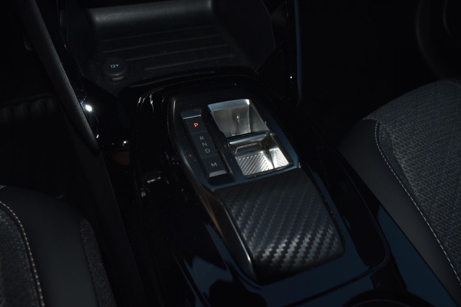 Peugeot 208 Hybrid 100 e-DCS6 Allure Aut. | Carplay | Navi | PDC | Incl. garantie