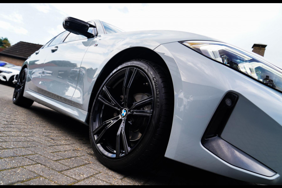 BMW 3 Serie 318i | Carplay | M-Pakket | Headup