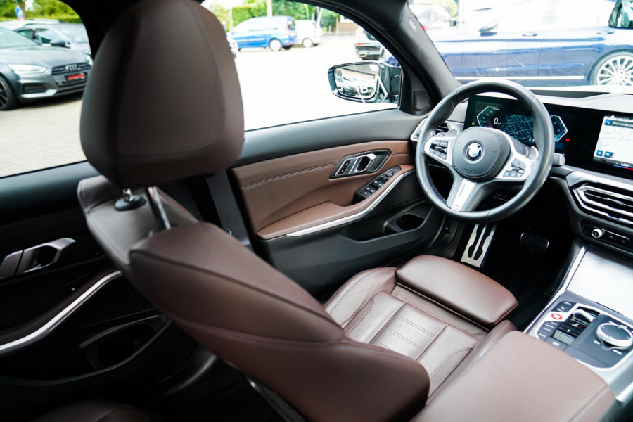 BMW 3 Serie 318i | Carplay | M-Pakket | Headup