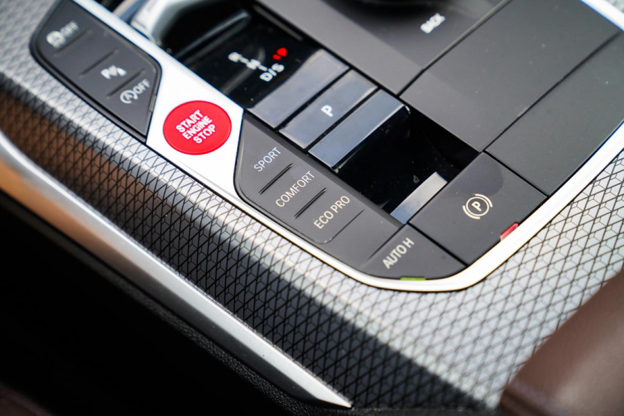 BMW 3 Serie 318i | Carplay | M-Pakket | Headup