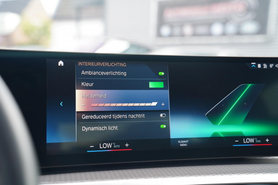 BMW 3 Serie 318i | Carplay | M-Pakket | Headup