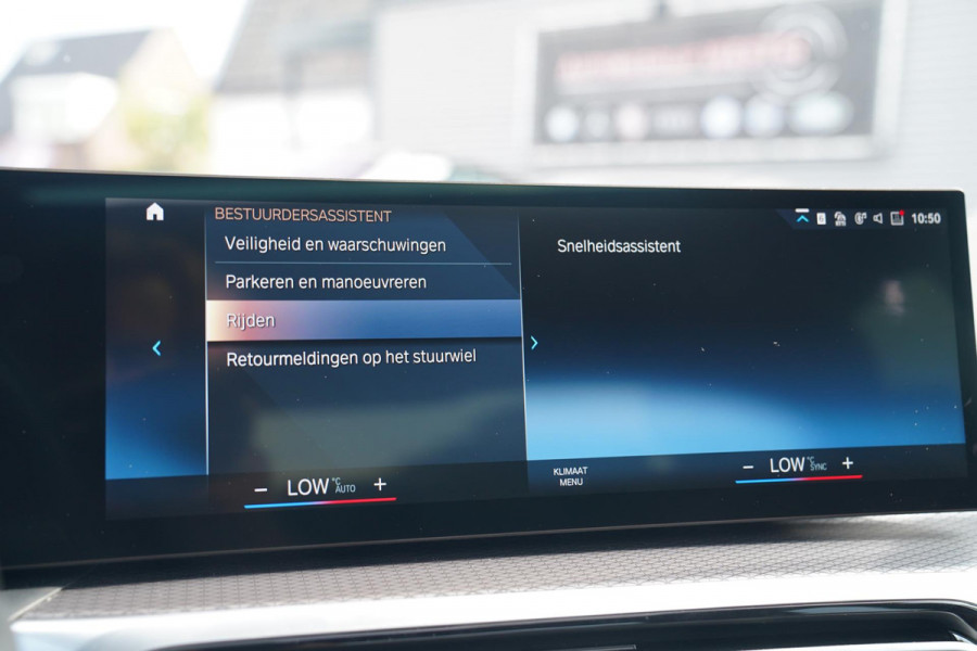 BMW 3 Serie 318i | Carplay | M-Pakket | Headup