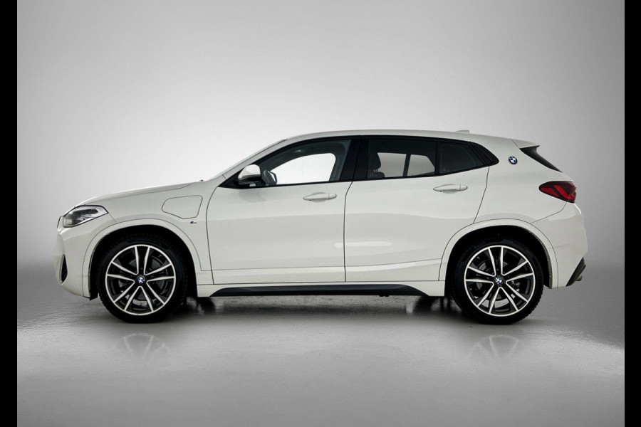 BMW X2 xDrive25e High Executive M-SPORT | LEER | EL-ACHTERKLEP