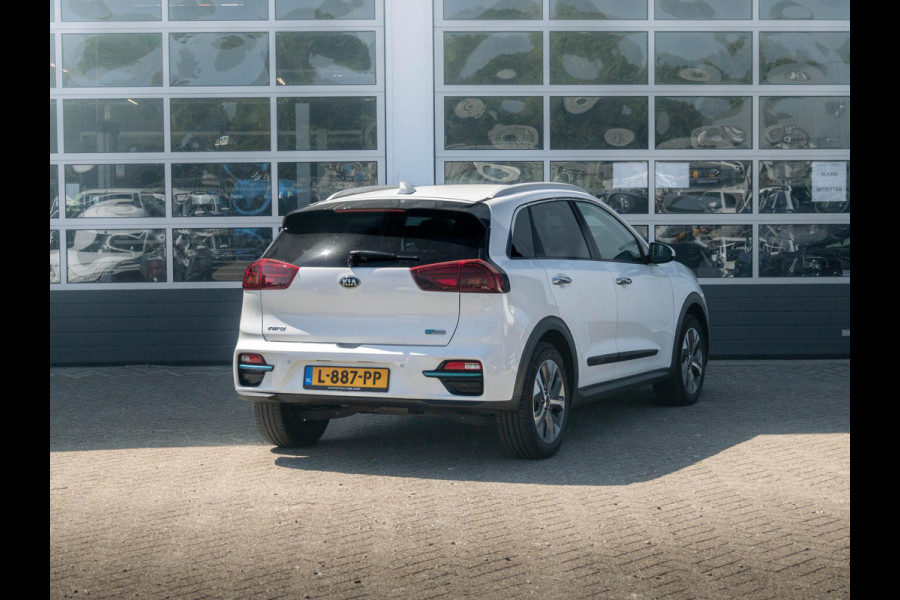 Kia e-Niro ExecutiveLine 64 kWh | Stoel ventilatie en verwarming l Lederen bekleding l Navigatie