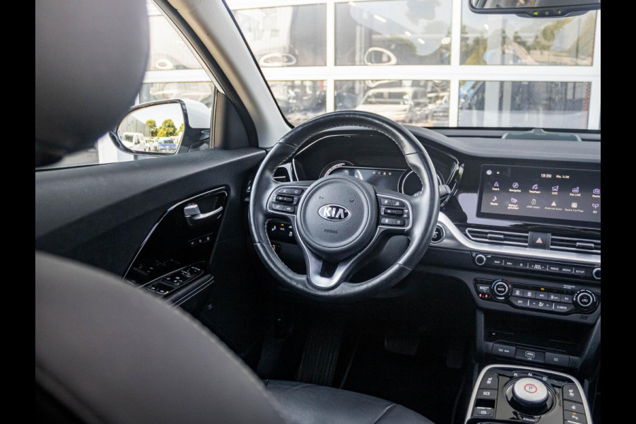 Kia e-Niro ExecutiveLine 64 kWh | Stoel ventilatie en verwarming l Lederen bekleding l Navigatie