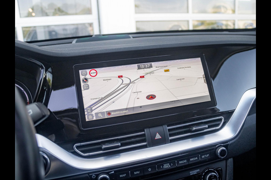 Kia e-Niro ExecutiveLine 64 kWh | Stoel ventilatie en verwarming l Lederen bekleding l Navigatie