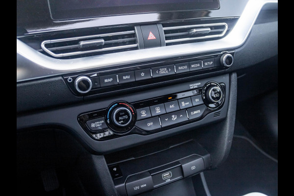 Kia e-Niro ExecutiveLine 64 kWh | Stoel ventilatie en verwarming l Lederen bekleding l Navigatie