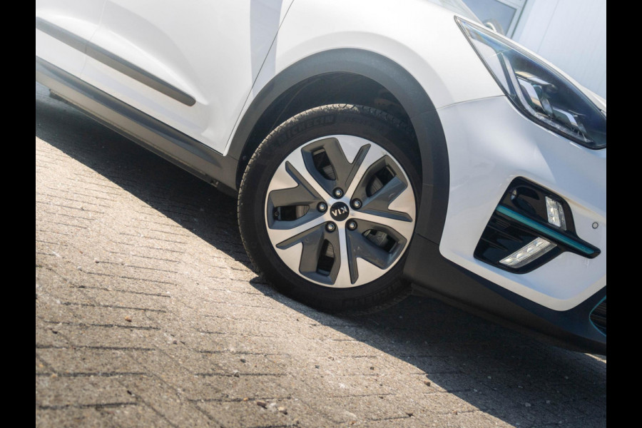 Kia e-Niro ExecutiveLine 64 kWh | Stoel ventilatie en verwarming l Lederen bekleding l Navigatie