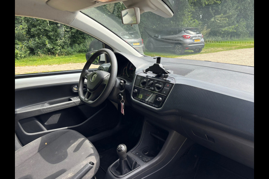 Volkswagen up! 1.0 BMT move up! | Airco |