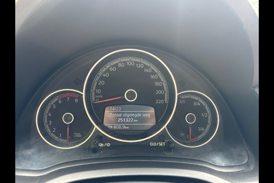 Volkswagen up! 1.0 BMT move up! | Airco |