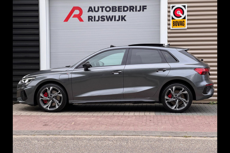 Audi A3 45 TFSI e Pano/RS Zetels/Matrix/Keyless