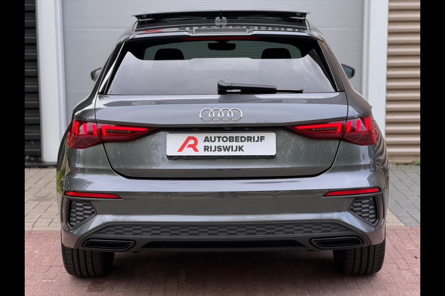 Audi A3 45 TFSI e Pano/RS Zetels/Matrix/Keyless