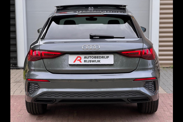 Audi A3 45 TFSI e Pano/RS Zetels/Matrix/Keyless