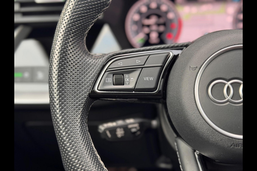 Audi A3 45 TFSI e Pano/RS Zetels/Matrix/Keyless