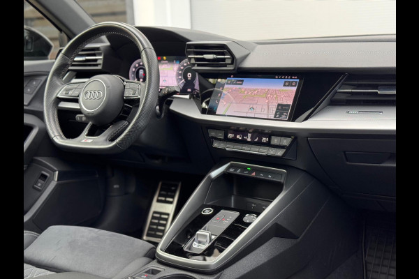 Audi A3 45 TFSI e Pano/RS Zetels/Matrix/Keyless