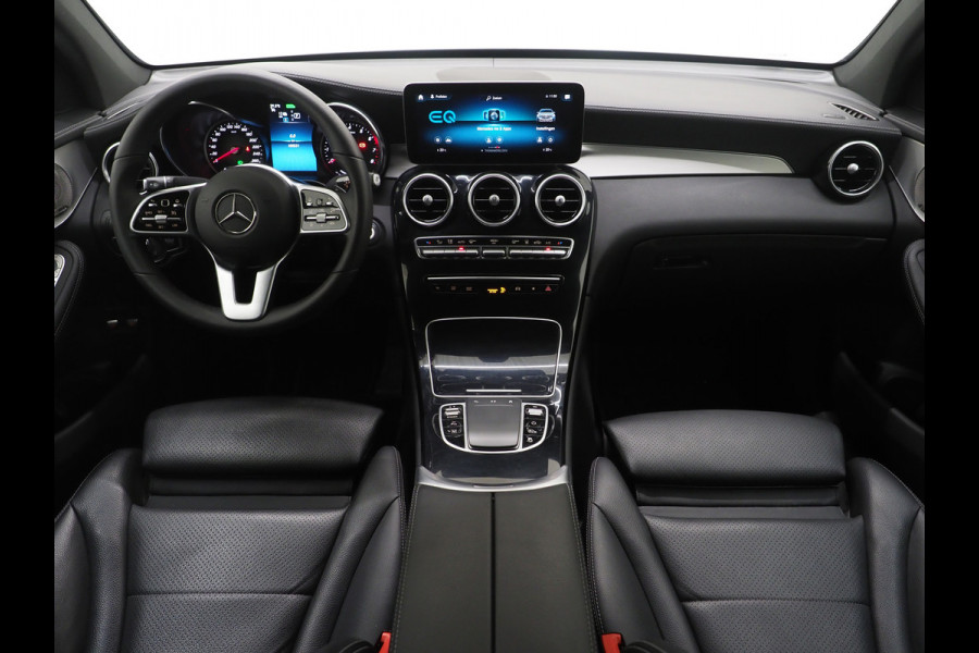 Mercedes-Benz GLC Coupé 300e 4MATIC AMG | Burmester | Trekhaak | Camera | Leder | Memory | Cruise | LED