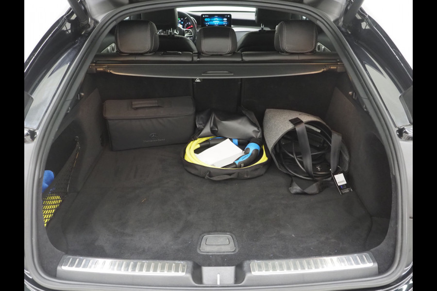 Mercedes-Benz GLC Coupé 300e 4MATIC AMG | Burmester | Trekhaak | Camera | Leder | Memory | Cruise | LED