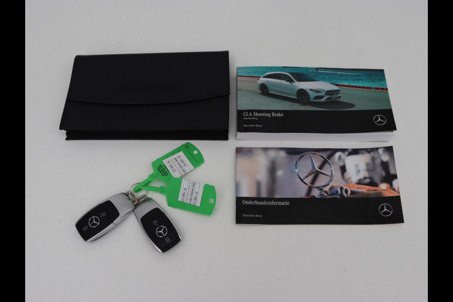 Mercedes-Benz CLA-Klasse Shooting Brake 180 Luxury Line | Leder | Adaptive cruise | Stoelverwarming | Camera | Matrix LED | Carplay | Sfeerverlichting | Widescreen | Keyless