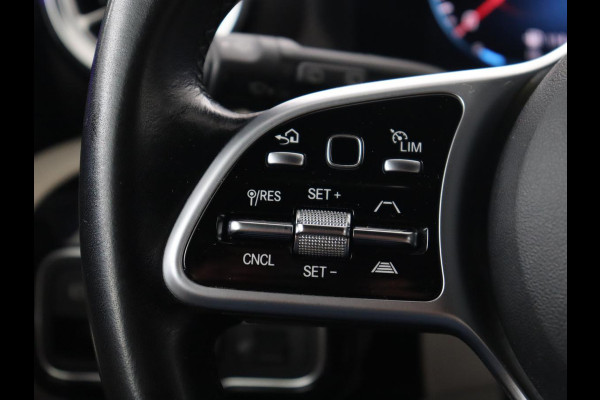 Mercedes-Benz CLA-Klasse Shooting Brake 180 Luxury Line | Leder | Adaptive cruise | Stoelverwarming | Camera | Matrix LED | Carplay | Sfeerverlichting | Widescreen | Keyless