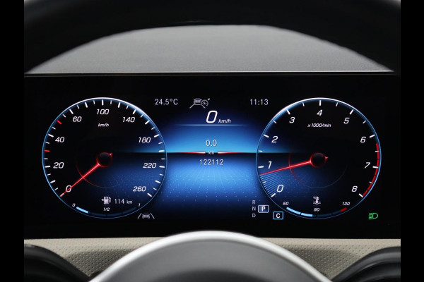 Mercedes-Benz CLA-Klasse Shooting Brake 180 Luxury Line | Leder | Adaptive cruise | Stoelverwarming | Camera | Matrix LED | Carplay | Sfeerverlichting | Widescreen | Keyless
