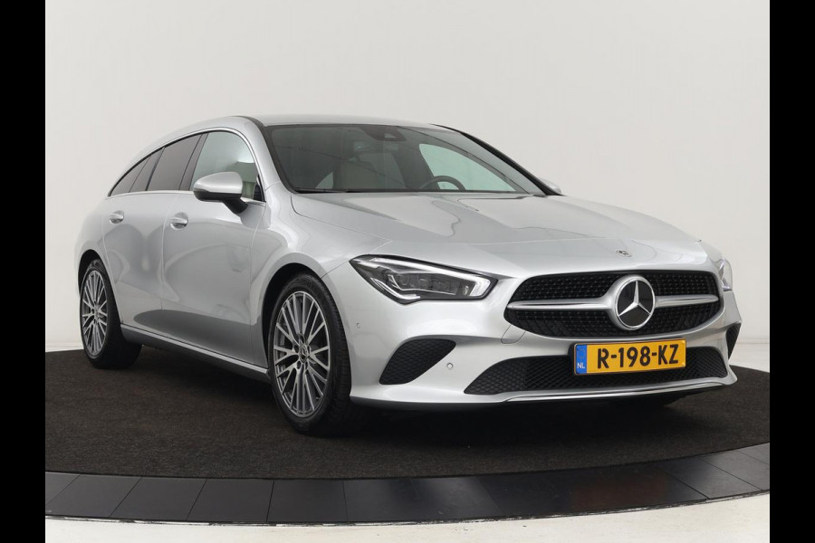 Mercedes-Benz CLA-Klasse Shooting Brake 180 Luxury Line | Leder | Adaptive cruise | Stoelverwarming | Camera | Matrix LED | Carplay | Sfeerverlichting | Widescreen | Keyless