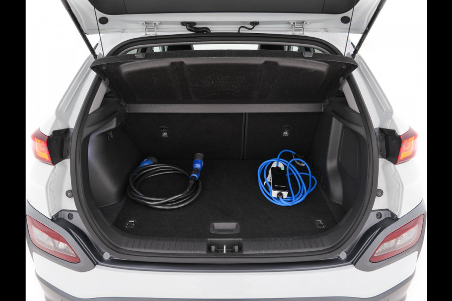 Hyundai Kona EV Premium 64 kWh (INCL-BTW) *PANO | FULL-LEATHER | KRELL-AUDIO | HEAD-UP | FULL-LED | NAVI-FULLMAP | DAB | ADAPT.CRUISE | KEYLESS | CAMERA | BLIND-SPOT | LANE-ASSIST | DIGI-COCKPIT | COMFORT-SEATS | 17''ALU*