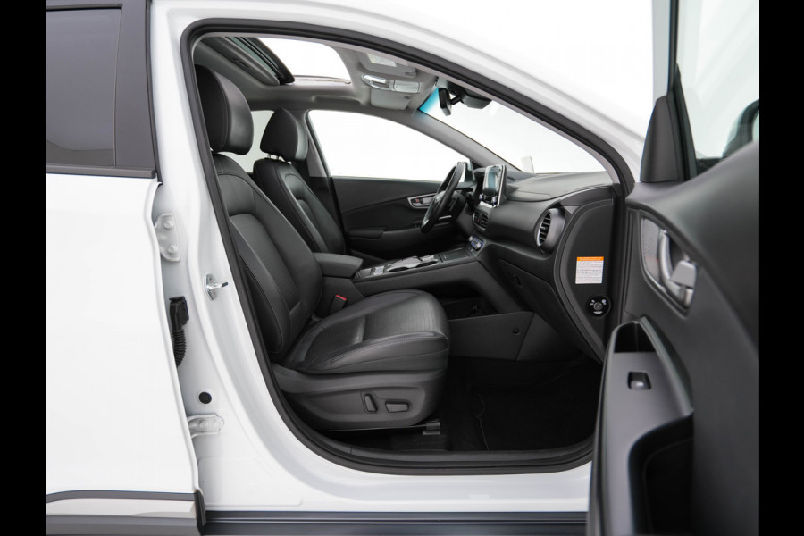 Hyundai Kona EV Premium 64 kWh (INCL-BTW) *PANO | FULL-LEATHER | KRELL-AUDIO | HEAD-UP | FULL-LED | NAVI-FULLMAP | DAB | ADAPT.CRUISE | KEYLESS | CAMERA | BLIND-SPOT | LANE-ASSIST | DIGI-COCKPIT | COMFORT-SEATS | 17''ALU*