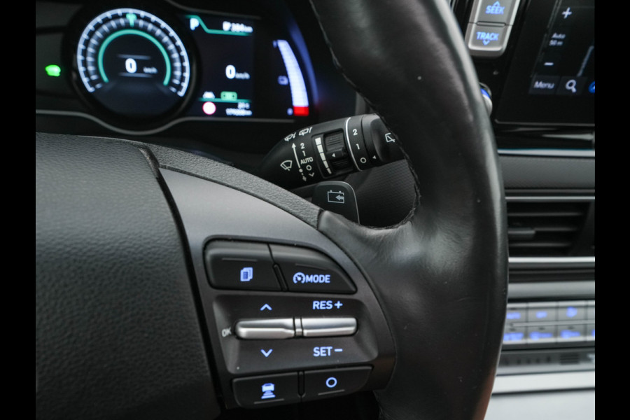 Hyundai Kona EV Premium 64 kWh (INCL-BTW) *PANO | FULL-LEATHER | KRELL-AUDIO | HEAD-UP | FULL-LED | NAVI-FULLMAP | DAB | ADAPT.CRUISE | KEYLESS | CAMERA | BLIND-SPOT | LANE-ASSIST | DIGI-COCKPIT | COMFORT-SEATS | 17''ALU*