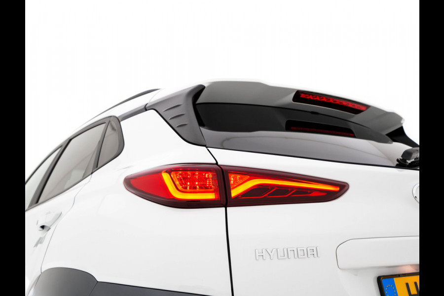 Hyundai Kona EV Premium 64 kWh (INCL-BTW) *PANO | FULL-LEATHER | KRELL-AUDIO | HEAD-UP | FULL-LED | NAVI-FULLMAP | DAB | ADAPT.CRUISE | KEYLESS | CAMERA | BLIND-SPOT | LANE-ASSIST | DIGI-COCKPIT | COMFORT-SEATS | 17''ALU*