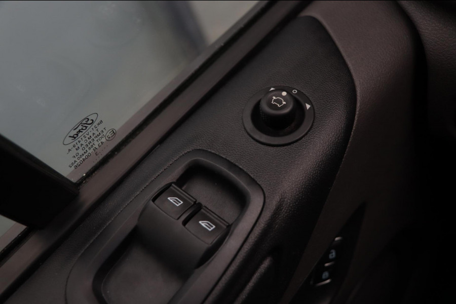 Ford Transit Custom 320 2.0 TDCI L2H1 / LED / CARPLAY / STOELVERW / TREKHAAK / 16''