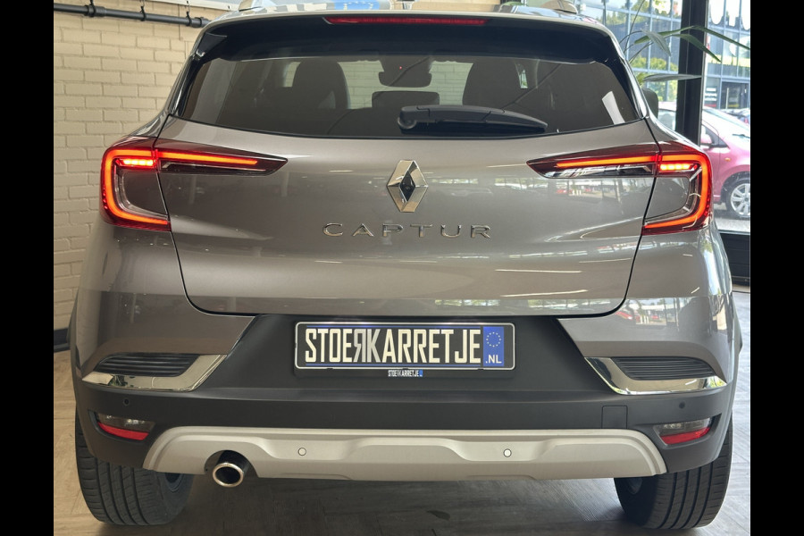 Renault Captur 1.3 TCe 155 Intens | Groot Navi | ACC | Blindspot | Camera | 18" | Stoel & Stuur verwarming |
