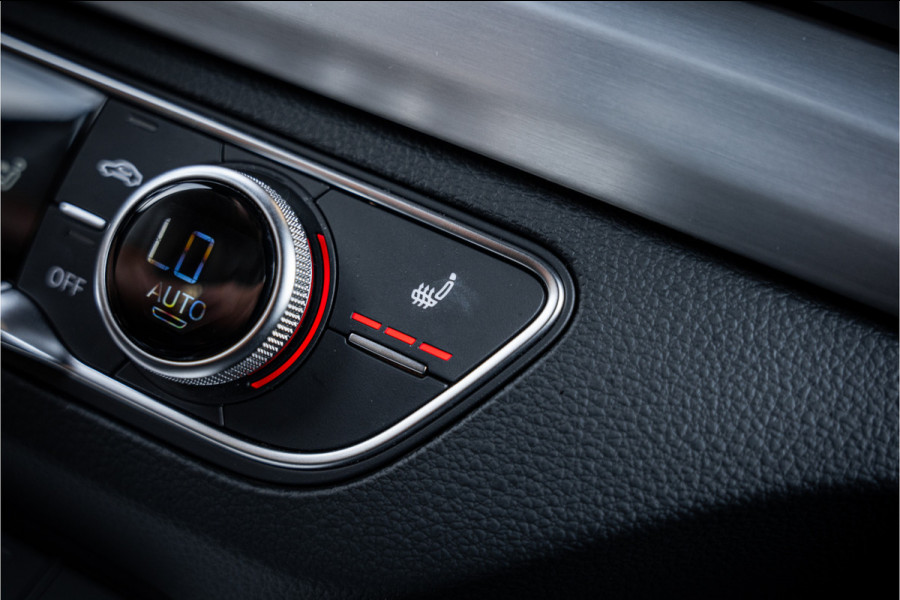Audi Q5 50 TFSI e Pro Line S-Line - RS seats l Panorama