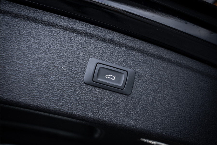 Audi Q5 50 TFSI e Pro Line S-Line - RS seats l Panorama