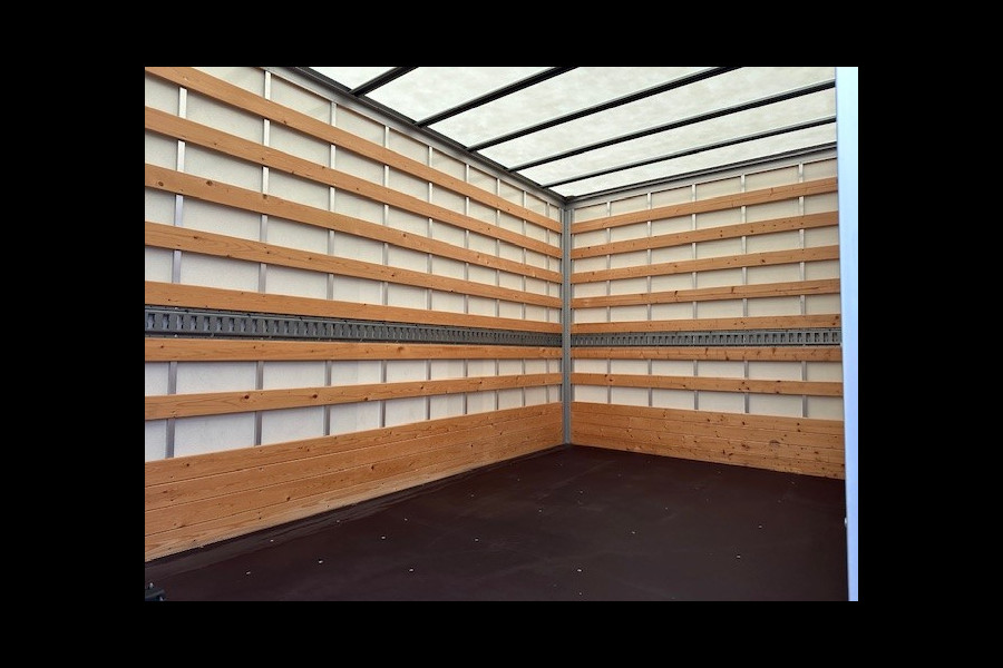 Renault Master Bakwagen met laadklep 2.3dCi 165 pk DL/Dubbel lucht/Laadklep 750kg/Navigatie/Cruisecontrol Citybox/Meubelbak/mechanisch geveerde Hoogte 2.320 inwendig/ Breedte 2.220 uitwendig/ Lengte 4.400 inwendig
