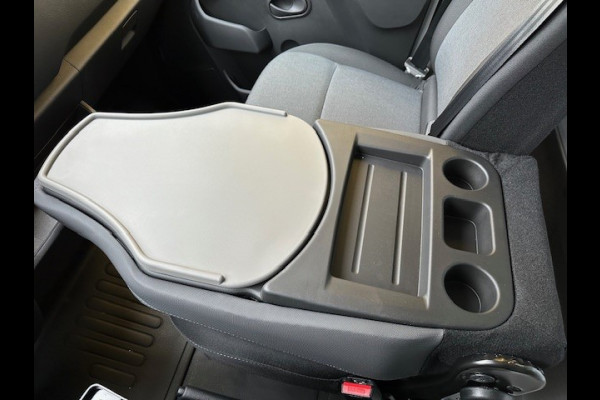 Renault Master Bakwagen met laadklep 2.3dCi 165 pk DL/Dubbel lucht/Laadklep 750kg/Navigatie/Cruisecontrol Citybox/Meubelbak/mechanisch geveerde Hoogte 2.320 inwendig/ Breedte 2.220 uitwendig/ Lengte 4.400 inwendig