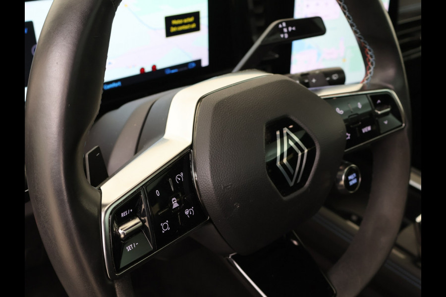 Renault Austral E-Tech full hybrid 200PK iconic esprit Alpine / PANORAMADAK / 360 CAMERA / HARMAN KARDON / HEAD-UP / Carselexy