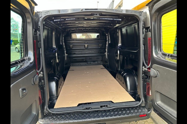 Renault Trafic 2.0 Blue dCi 150PK T30 L2H1 Advance EDC Automaat / BLACK EDITION
