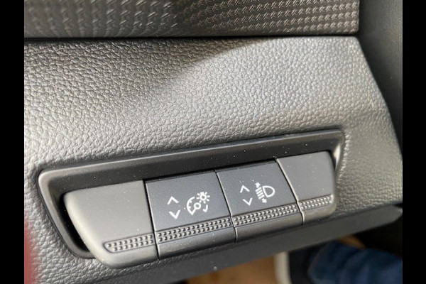Renault Trafic 2.0 dCi 130PK T30 L2H1 Advance / NAVIGATIE / CAMERA / AIRCO / CRUISE CONTROL / PACK PARKING