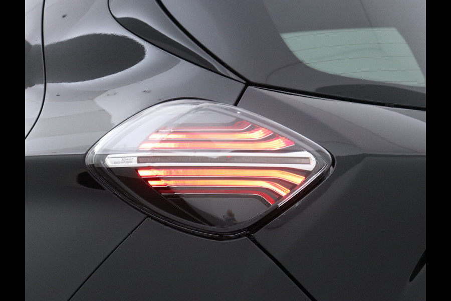 Renault ZOE R135 Iconic 52 kWh 395km WLTP 5 JAAR Garantie / CAMERA /KOOPACCU