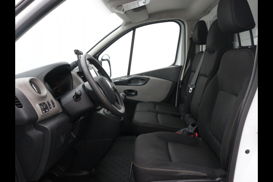 Renault Trafic dCi 120PK T29 L2H1 Comfort / NAVI / Imperial