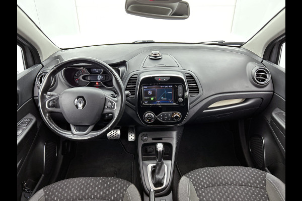 Renault Captur TCe 120PK Intens / CAMERA/ Navi / Parkeer sensoren V+A