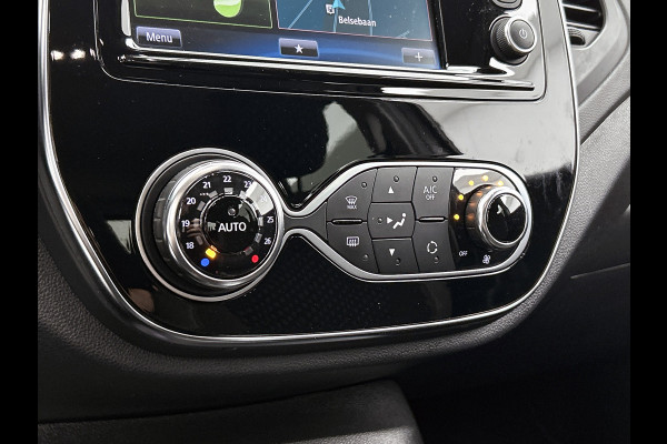 Renault Captur TCe 120PK Intens / CAMERA/ Navi / Parkeer sensoren V+A