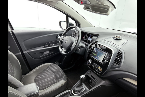 Renault Captur TCe 120PK Intens / CAMERA/ Navi / Parkeer sensoren V+A