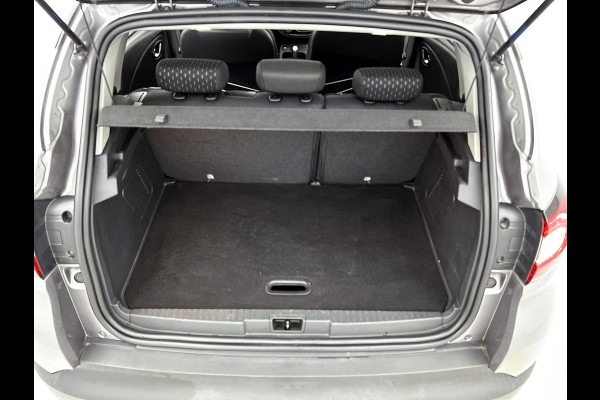 Renault Captur TCe 120PK Intens / CAMERA/ Navi / Parkeer sensoren V+A