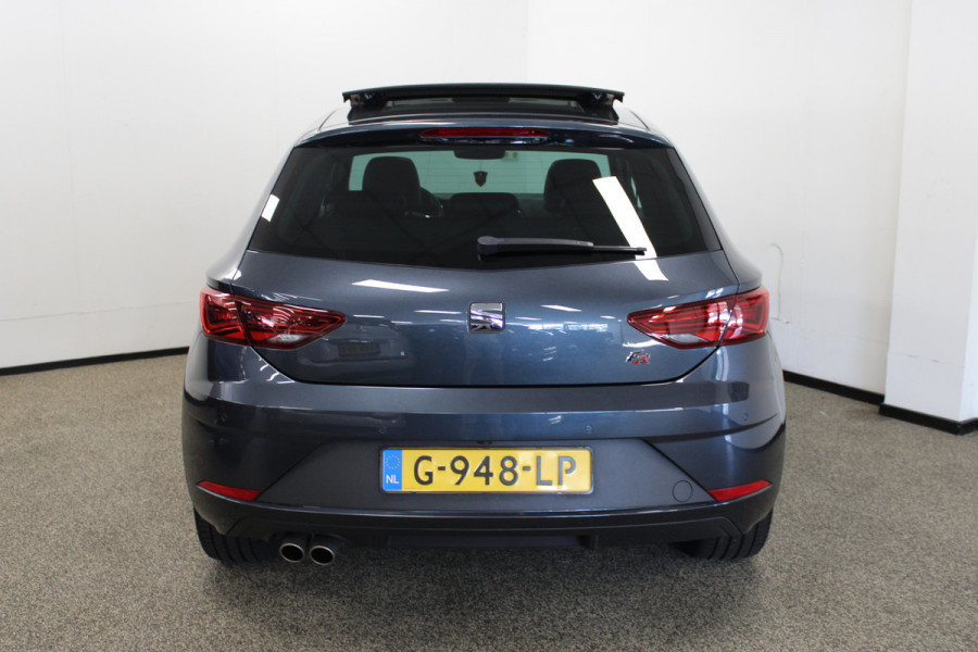 Seat Leon 1.5 TSI FR Business Intense Pano|Beats audio|Adaptive Cruise|Leer