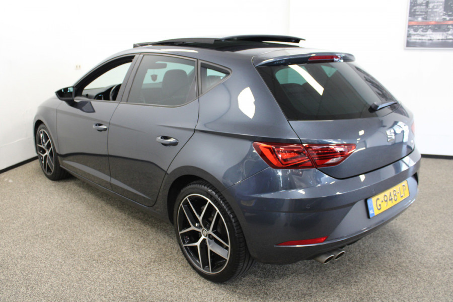 Seat Leon 1.5 TSI FR Business Intense Pano|Beats audio|Adaptive Cruise|Leer