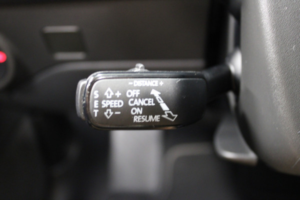 Seat Leon 1.5 TSI FR Business Intense Pano|Beats audio|Adaptive Cruise|Leer